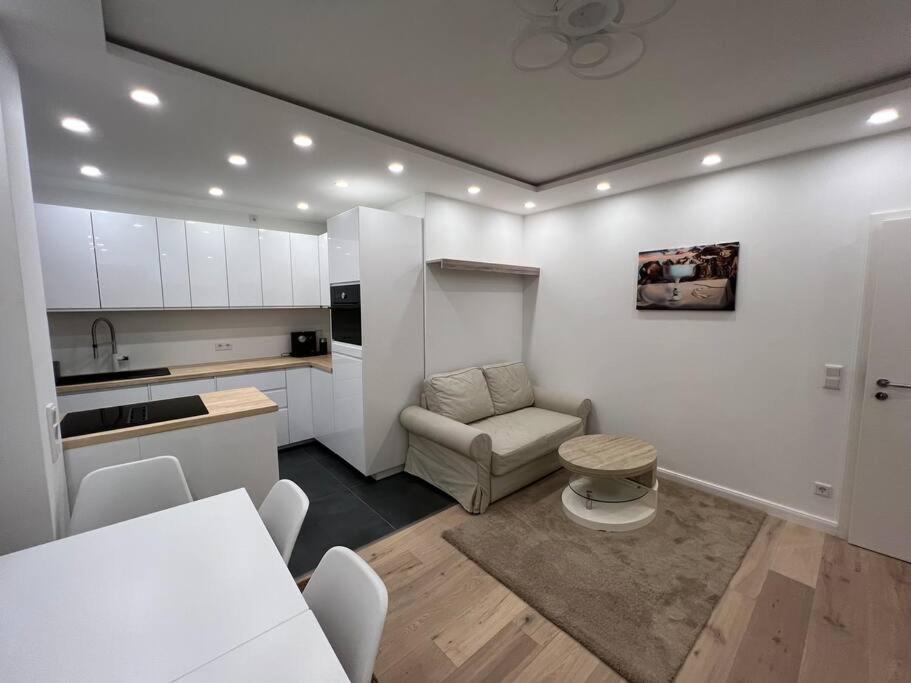Lovely Flat Relax Near City Center Nürnberg Exterior foto